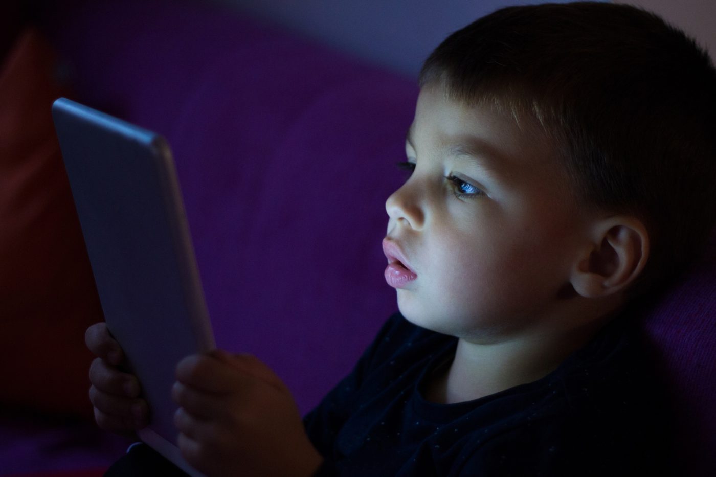 219 – Managing Screen Time with ADHD Kids with Ashley Gobeil